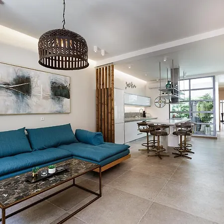 Apartment Secret Oasis *